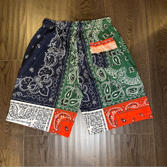 Casual Bandana Multicoloured Paisley Pattern Button Shirt Short Set Size Large - Picture 7 of 11